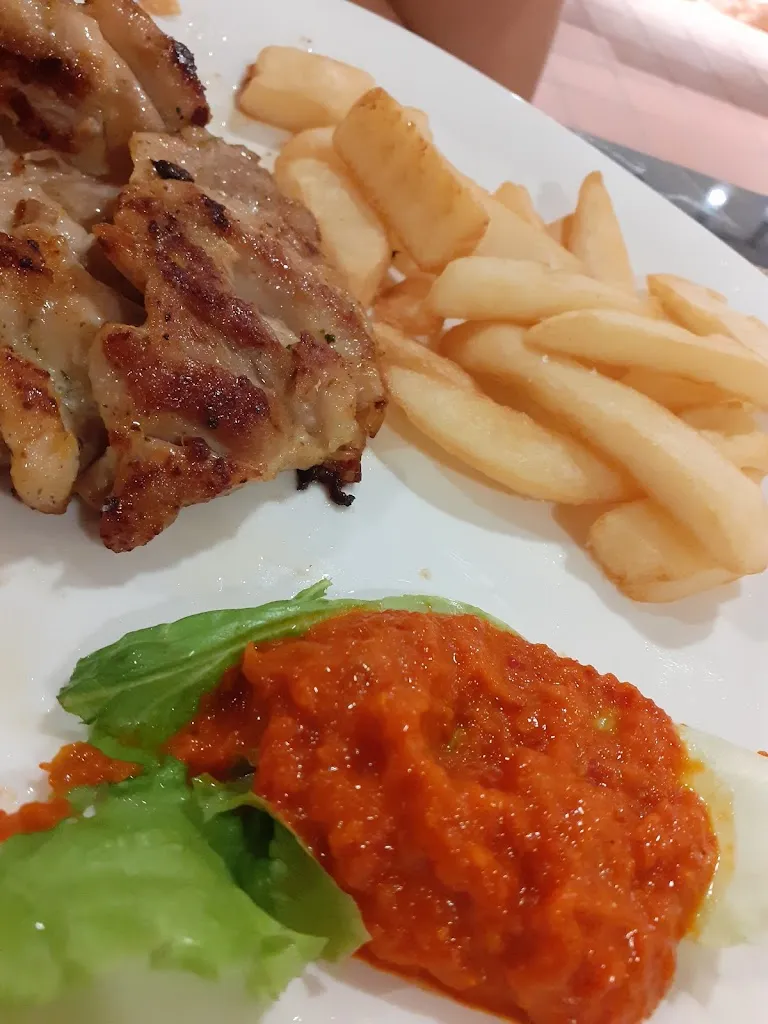 Mauro Cera_Kafana_Martignacco_review