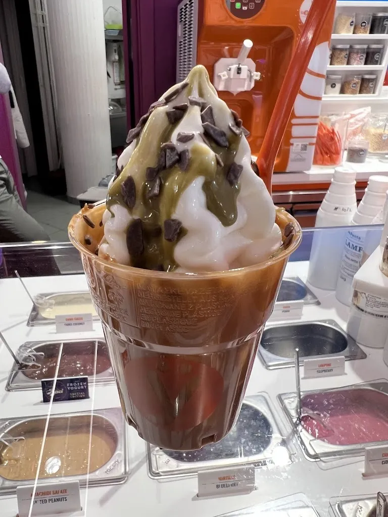 Fabrizio de Lillo_La Yogurteria CC Città Fiera Martignacco (UD)_Martignacco_review