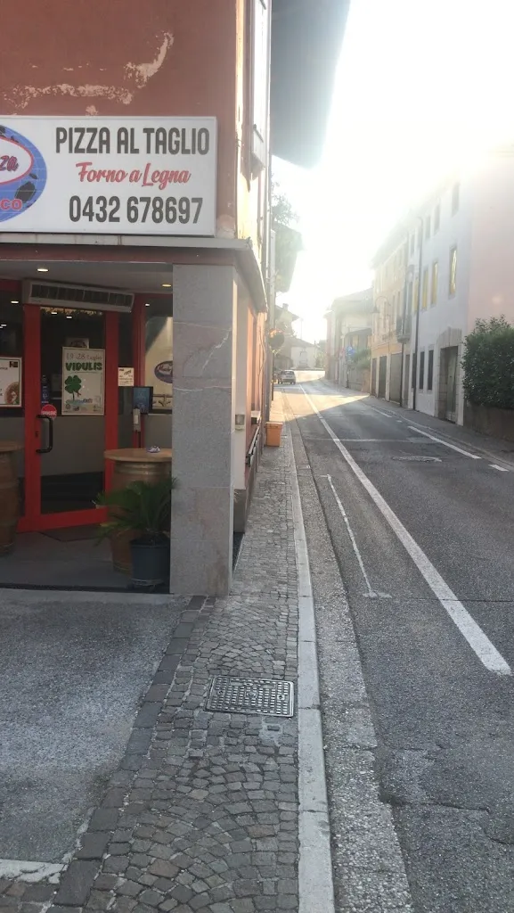 Aliaksandr Sh_Mondo Pizza - Martignacco_Martignacco_recensione