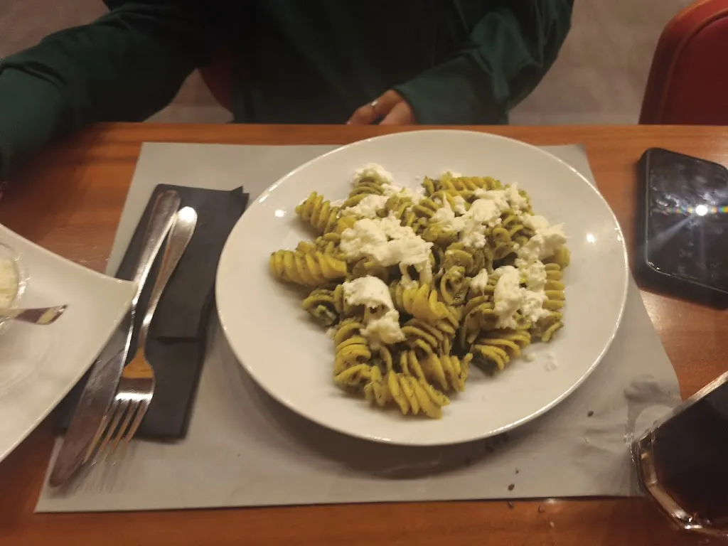 Rosita Ferri_LIMOUSINE Risto Pizza & music_Morsano_review