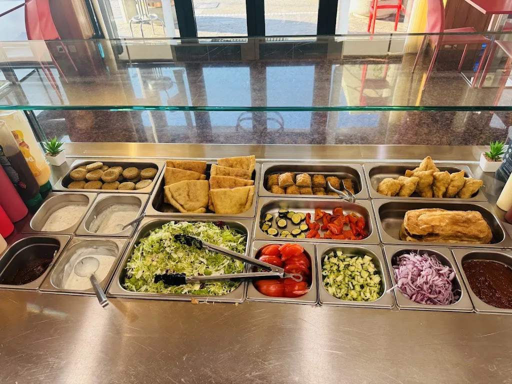 Buonissimo Pizza Kebab Zoppola_Orcenico Inferiore_slider_image_3