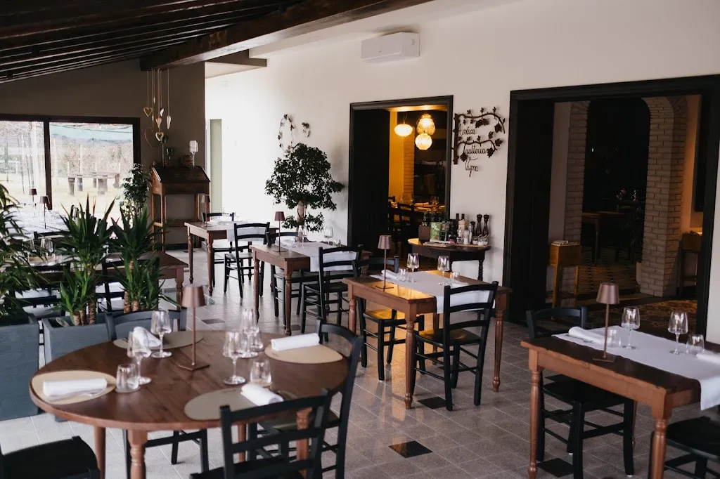 Antica Trattoria Vigna restaurant in Paludea
