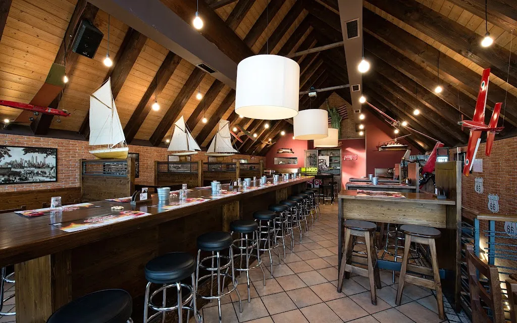 Chick a Boom Brasserie restaurant in Pasiano