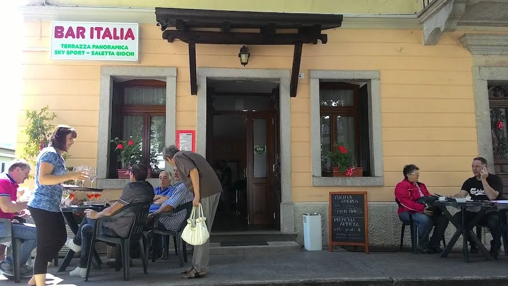 Marek ČÉPE_Bar Italia_Paularo_review