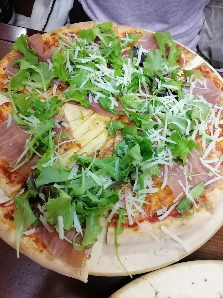 Much See_Ghiottone Pizza d'asporto_Pertegada_review