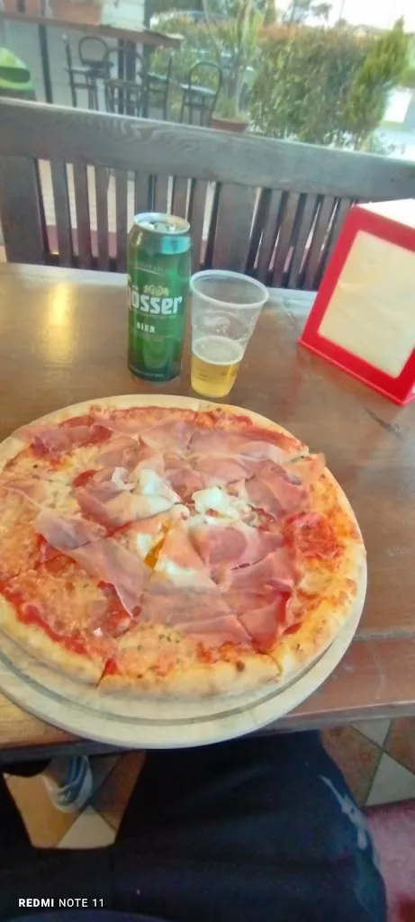 Giuseppe Randazzo_Ghiottone Pizza d'asporto_Pertegada_review