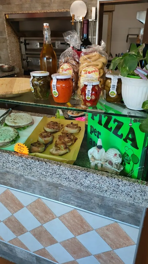 Ghiottone Pizza d'asporto_Pertegada_slider_image_2