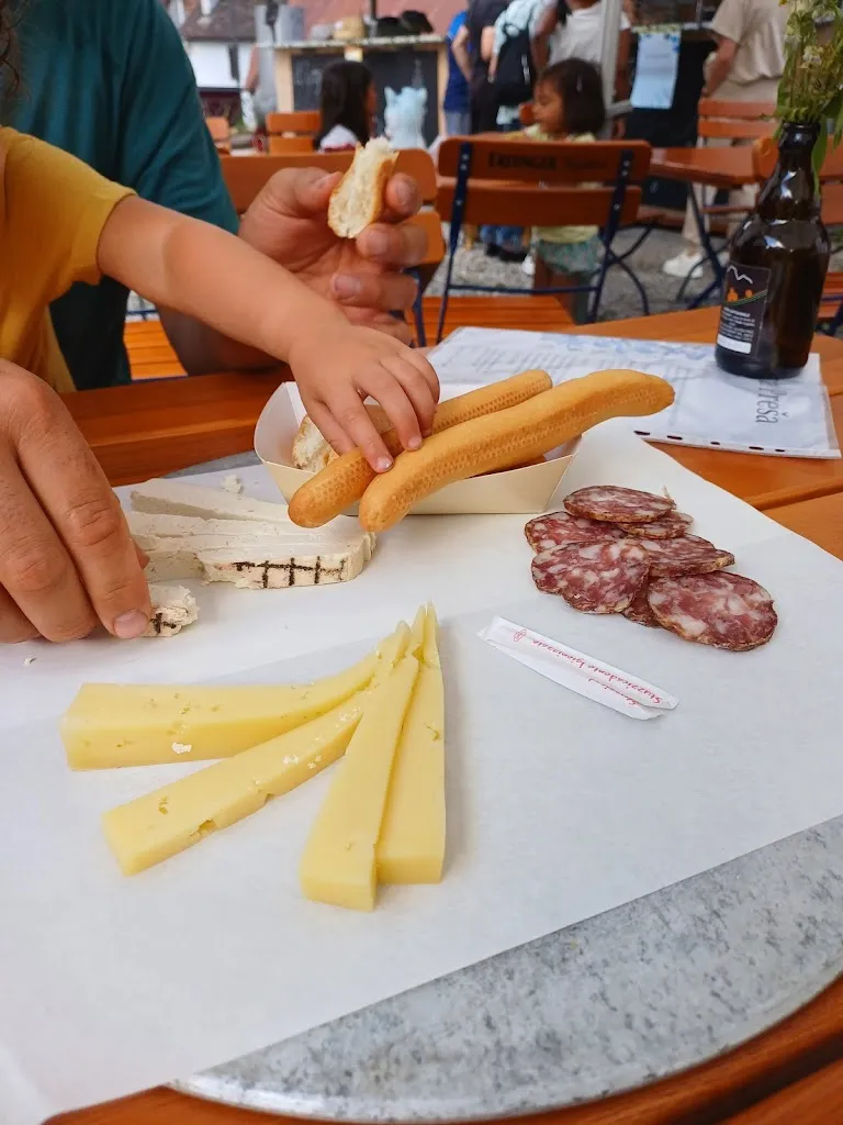 Annalisa Caravanlanghe_Cença Preša_Pieria-Prato Carnico_recensione