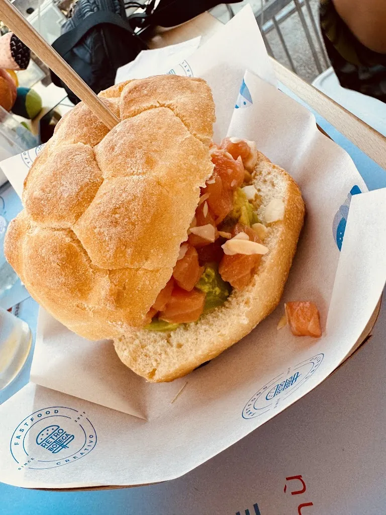 Giuseppe Li Greci_Retrobottega - Fast Food Creativo_San Salvo_review