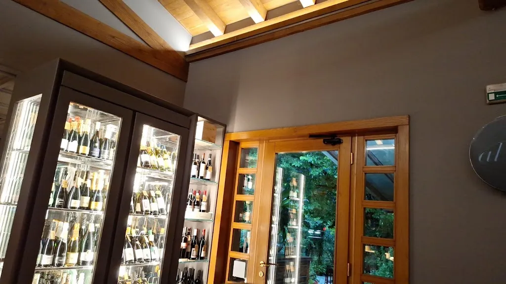 Alex Tutunaru_Al Bus_Polcenigo_review