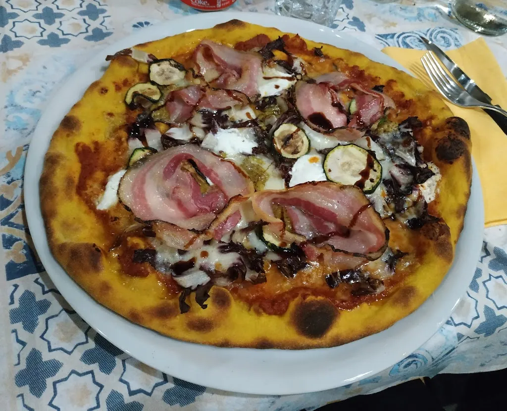 Menu_Pizzeria L'isola_Polcenigo_image_9