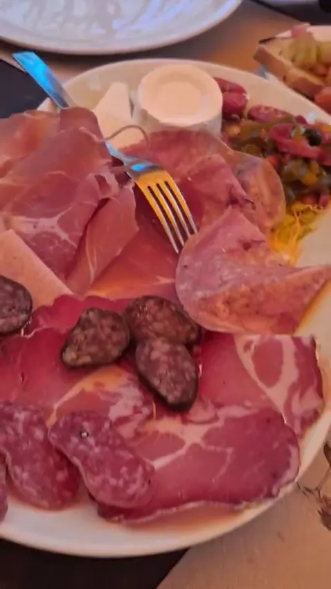 fabridogoo_La Cantina Dell' Arrosticino_Avezzano_review