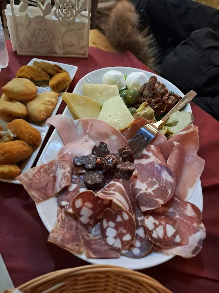 La Cantina Dell' Arrosticino_Avezzano_slider_image_3