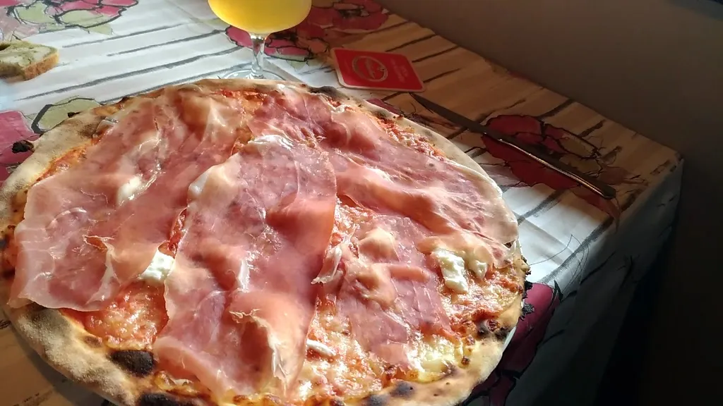 Ristorante Pizzeria Al Faro_Polcenigo_slider_image_2