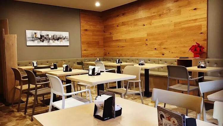 Caffe' Alla Posta restaurant in Pontebba