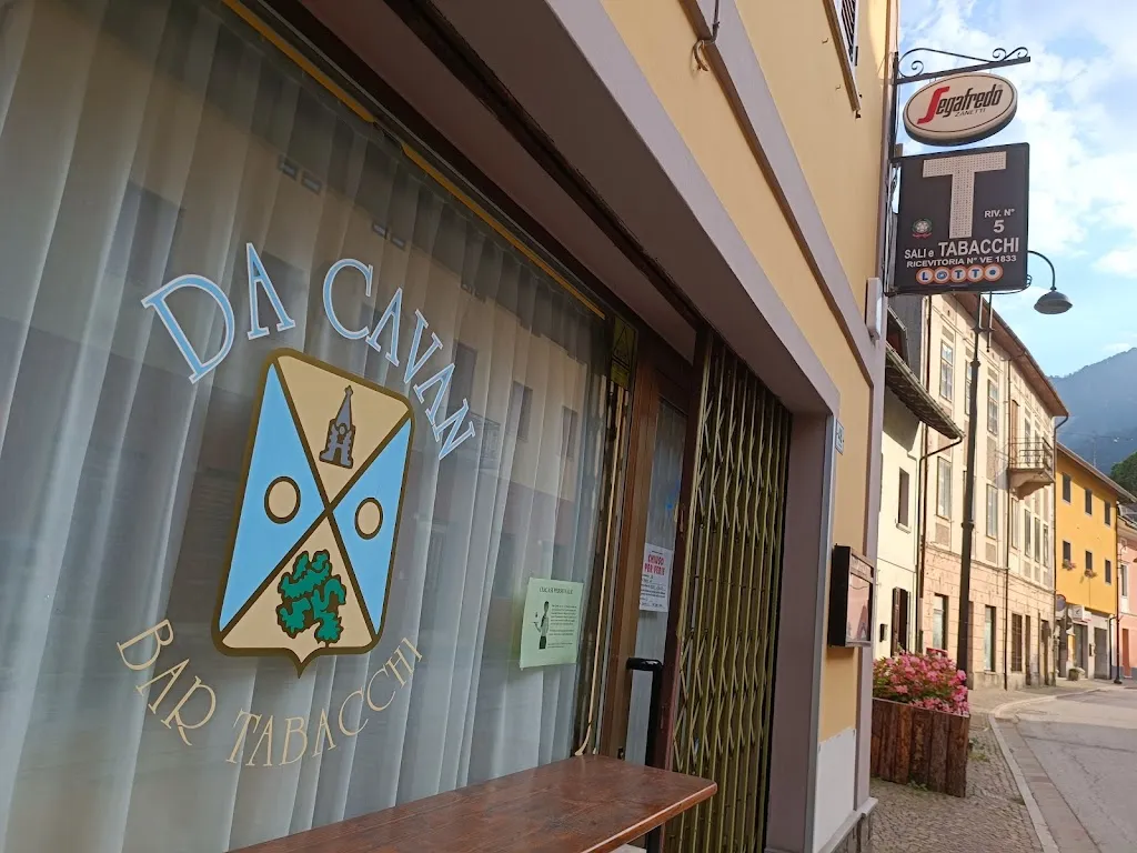 Cavan Claudio Bar Tabacchi_Pontebba_slider_image_1
