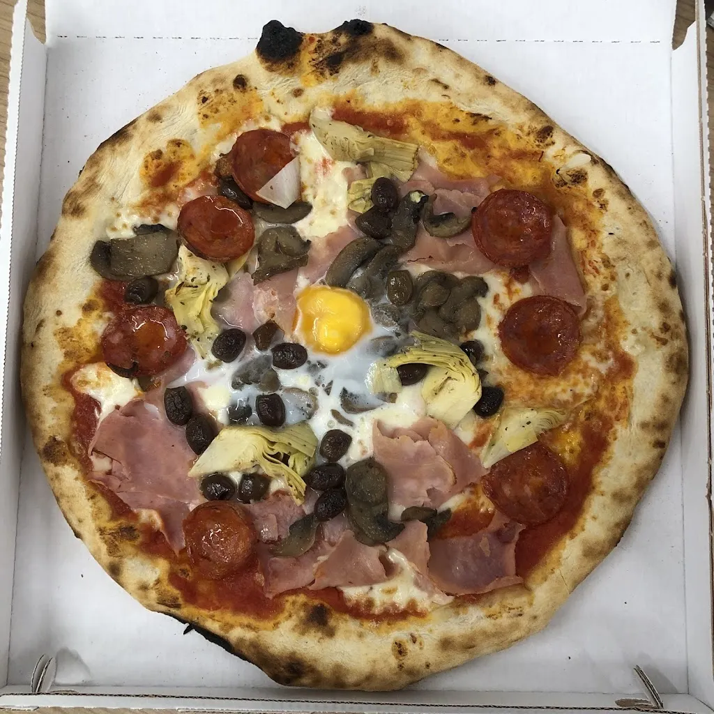 Pizzeria Autoporto Pontebba restaurant in Pontebba