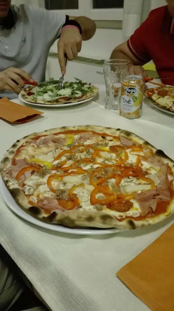 Menu_Pizzeria Newbar di Menegatti Livio_Porcia_image_1