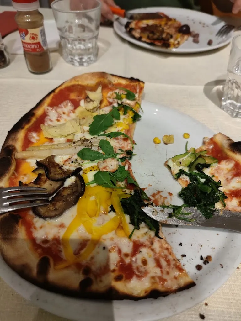 Menu_Pizzeria Newbar di Menegatti Livio_Porcia_image_2