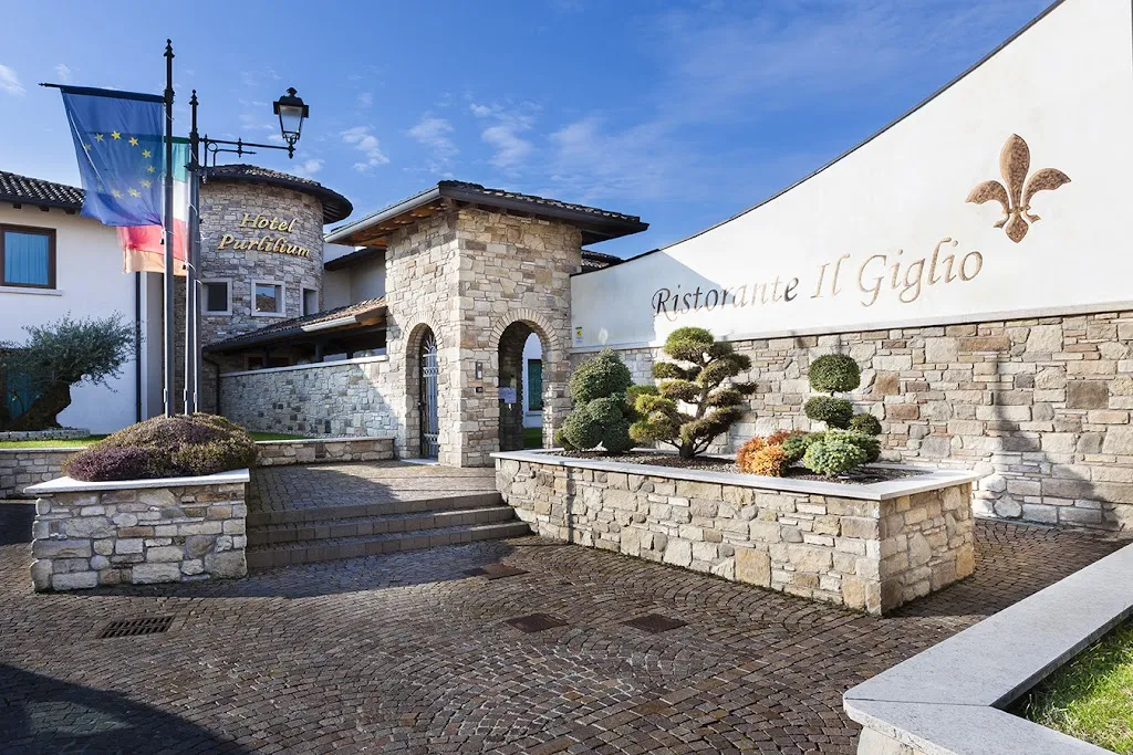 Hotel Purlilium restaurant in Porcia