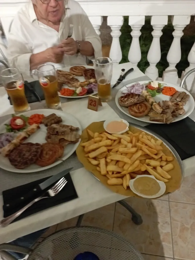 Menu_MamaRosa - Burger-Grill-Cooking -_Pozzuolo del Friuli_image_8