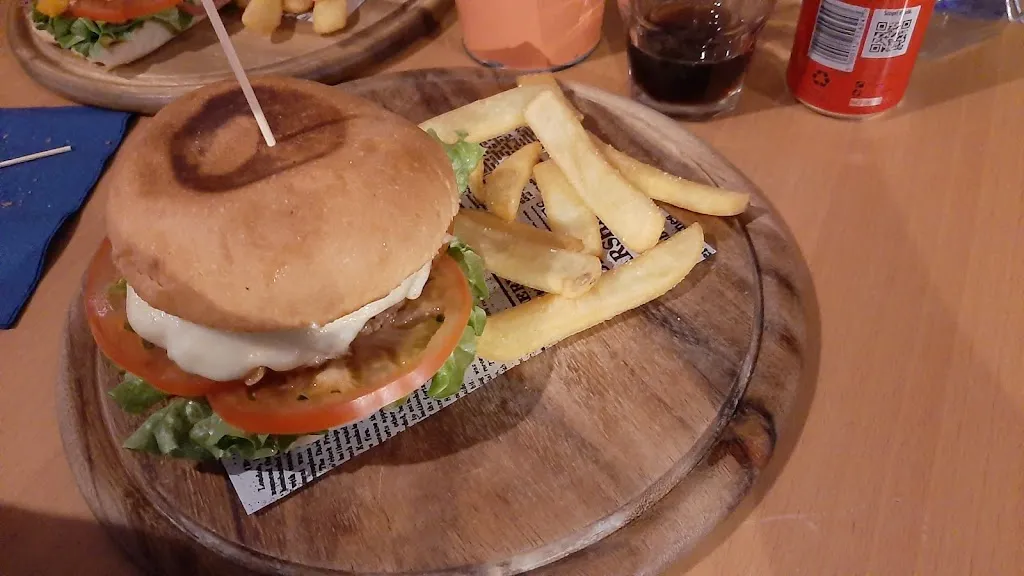 Menu_Yardie_Pradamano_image_4