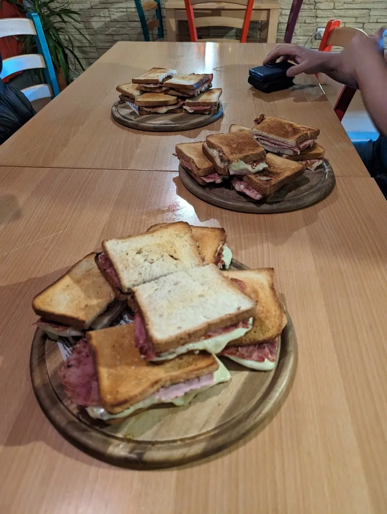 Menu_Yardie_Pradamano_image_8