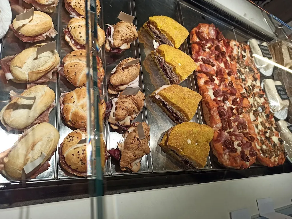 Giacomo Del Bianco_Zero Punto Cinque_Prata di Pordenone_review