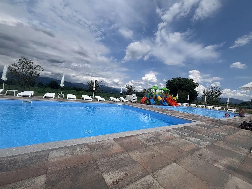 Donna Margherita Pizzi_W LA_Premariacco_review