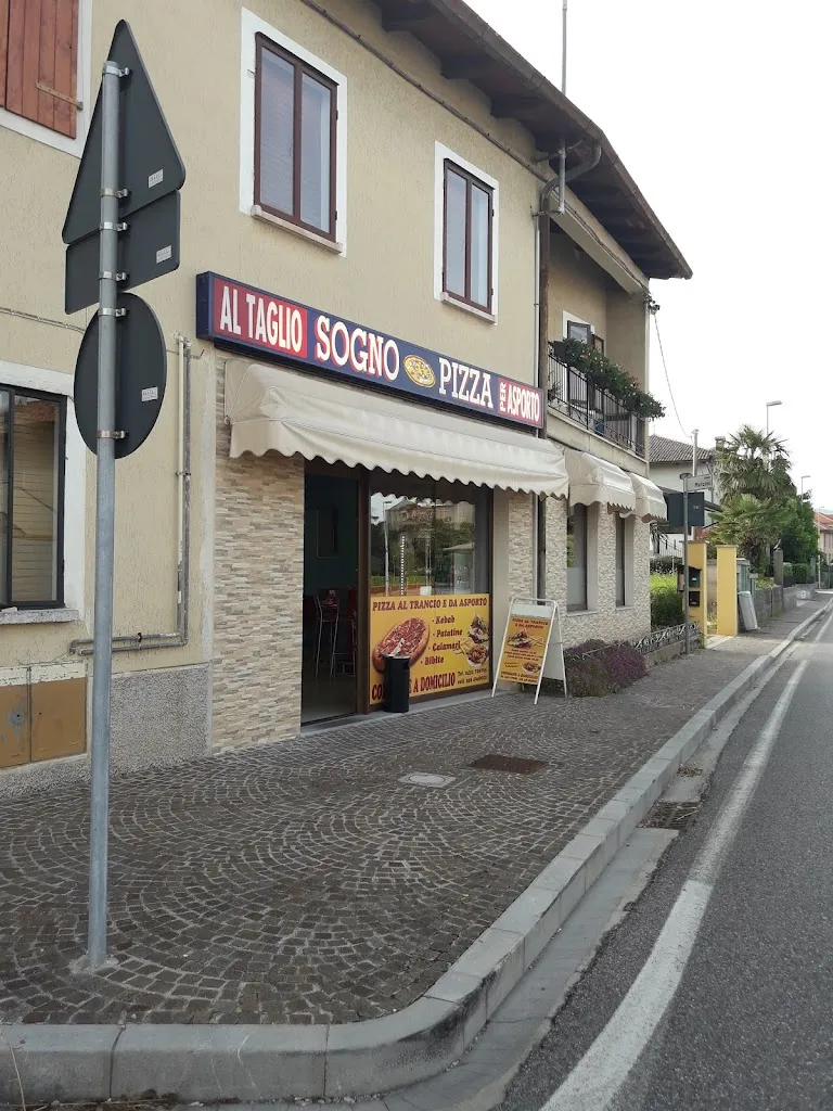 Sogno Pizza Di Cani Ismet_Premariacco_slider_image_3