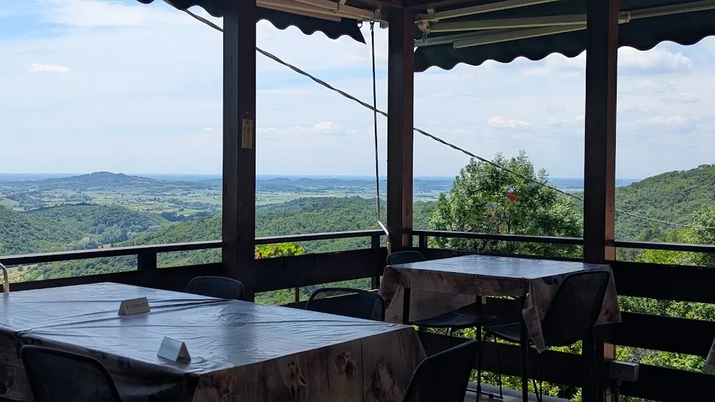 Lucio De Martin_Osteria Mezzomonte_Prepotto_review