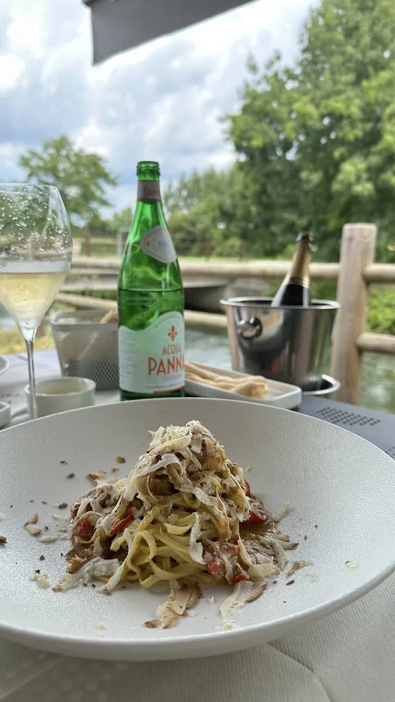 giulia sian_Semplicemente - Borgo Stalis_Ramuscello_review