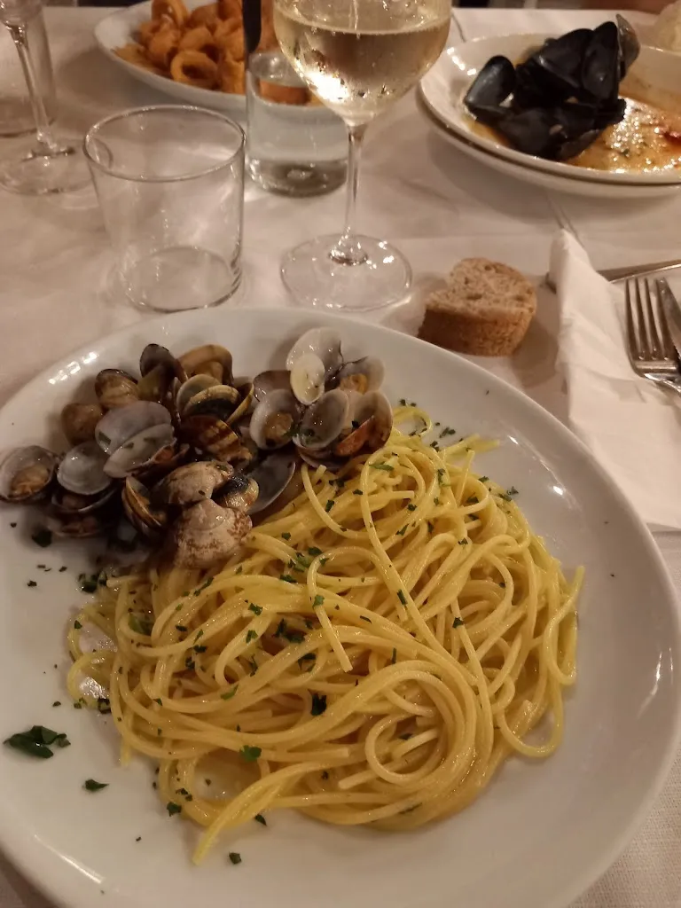 Bar Pizzeria Al Collio_Reana del Roiale_slider_image_3