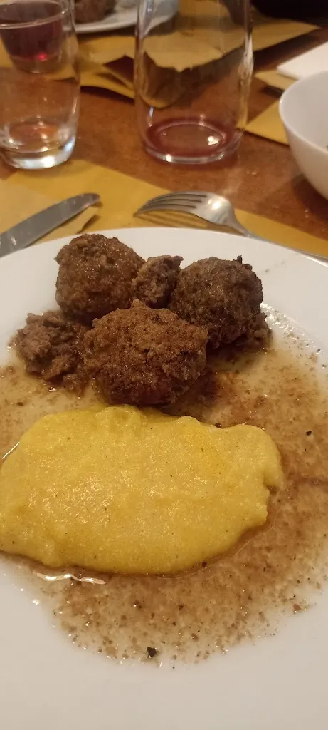 Francesco Corato_Agriturismo La Lobie_Reana del Roiale_recensione