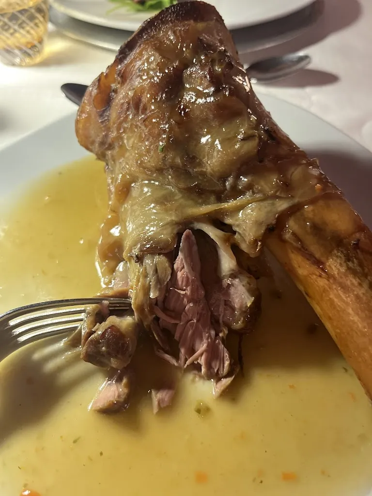 Suchada Khaongam_Suban_Provincia di Trieste_review