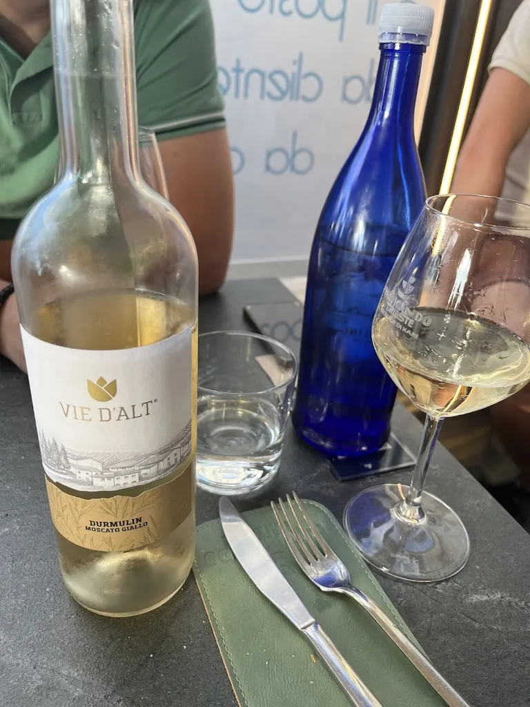 Nikolett Csabai_Ristorante Navigando Trieste_Provincia di Trieste_review