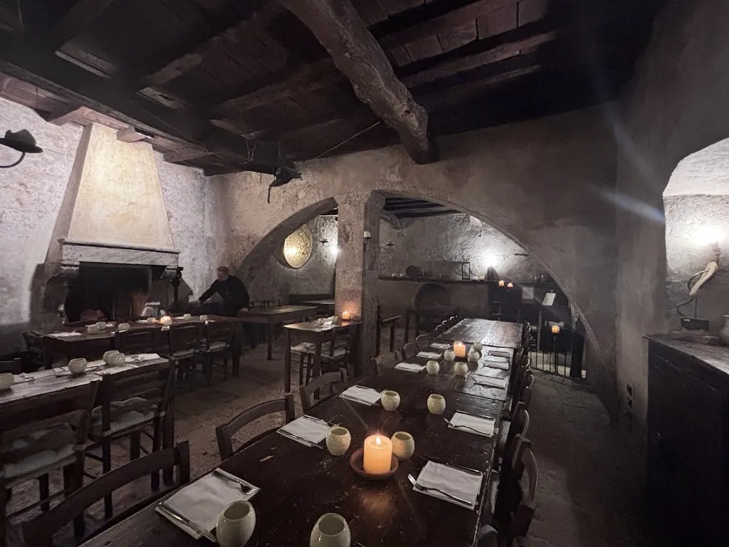 Locanda Sotto Gli Archi - Albergo Sextantio restaurant in Santo Stefano di Sessanio