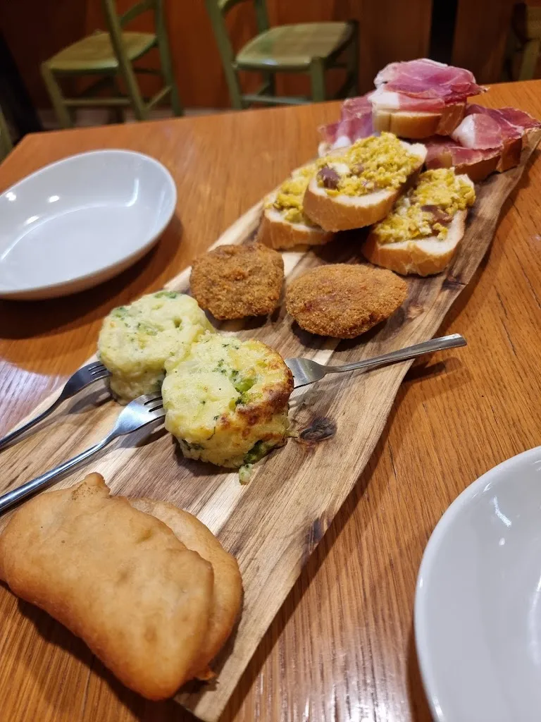 Kelyane Walter_Buffet Clai_Provincia di Trieste_recensione