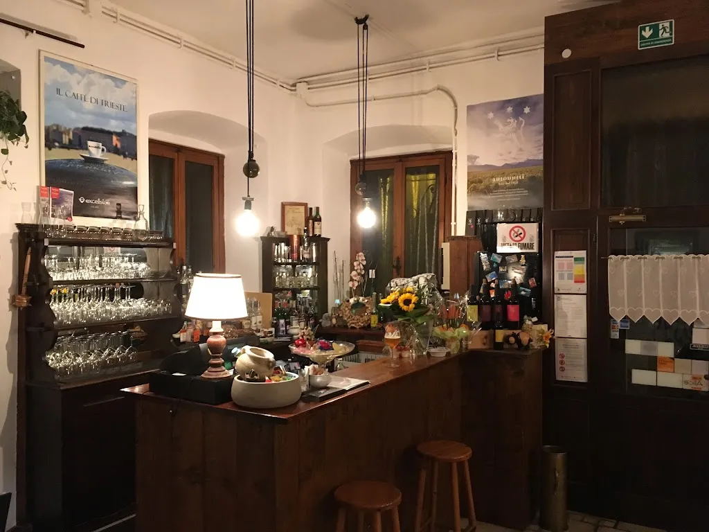 Le Barettine restaurant in Provincia di Trieste