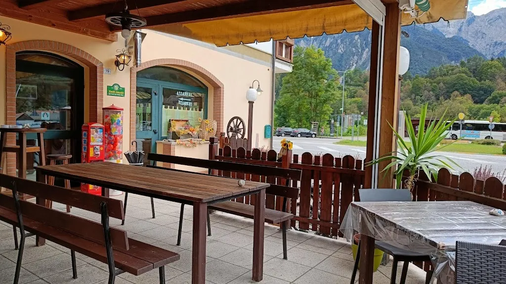 TRATTORIA ROSTICCERIA CONTATO RESIUTTA| Pollomoto_Resiutta_slider_image_1