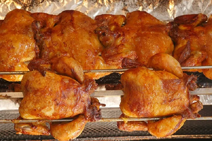 TRATTORIA ROSTICCERIA CONTATO RESIUTTA| Pollomoto_Resiutta_slider_image_3