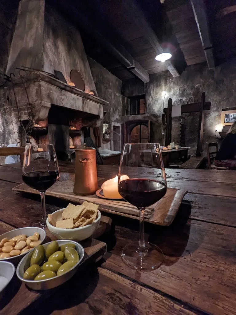 Anthony Calvanese _Il Cantinone di Sextantio Albergo Diffuso_Santo Stefano di Sessanio_review