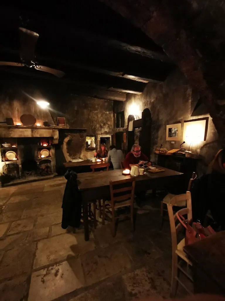 Mauro Burani Artist_Il Cantinone di Sextantio Albergo Diffuso_Santo Stefano di Sessanio_review