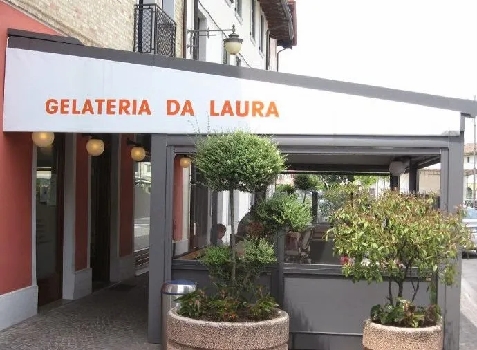 ICE CREAM BY LAURA restaurant in Rivignano
