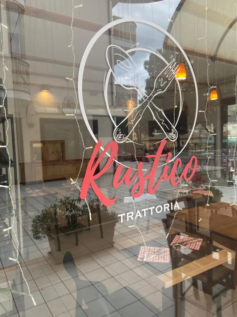 marianna “M”_Rustico_Scerne_review