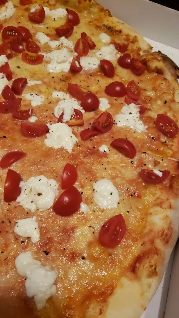 Kenneth barthold_Pizzeria Ai Sapori Roveredo_Roveredo in Piano_review