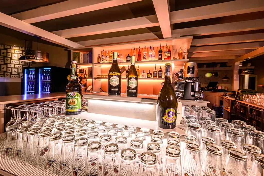 The Gammon Pub_Roveredo in Piano_slider_image_1