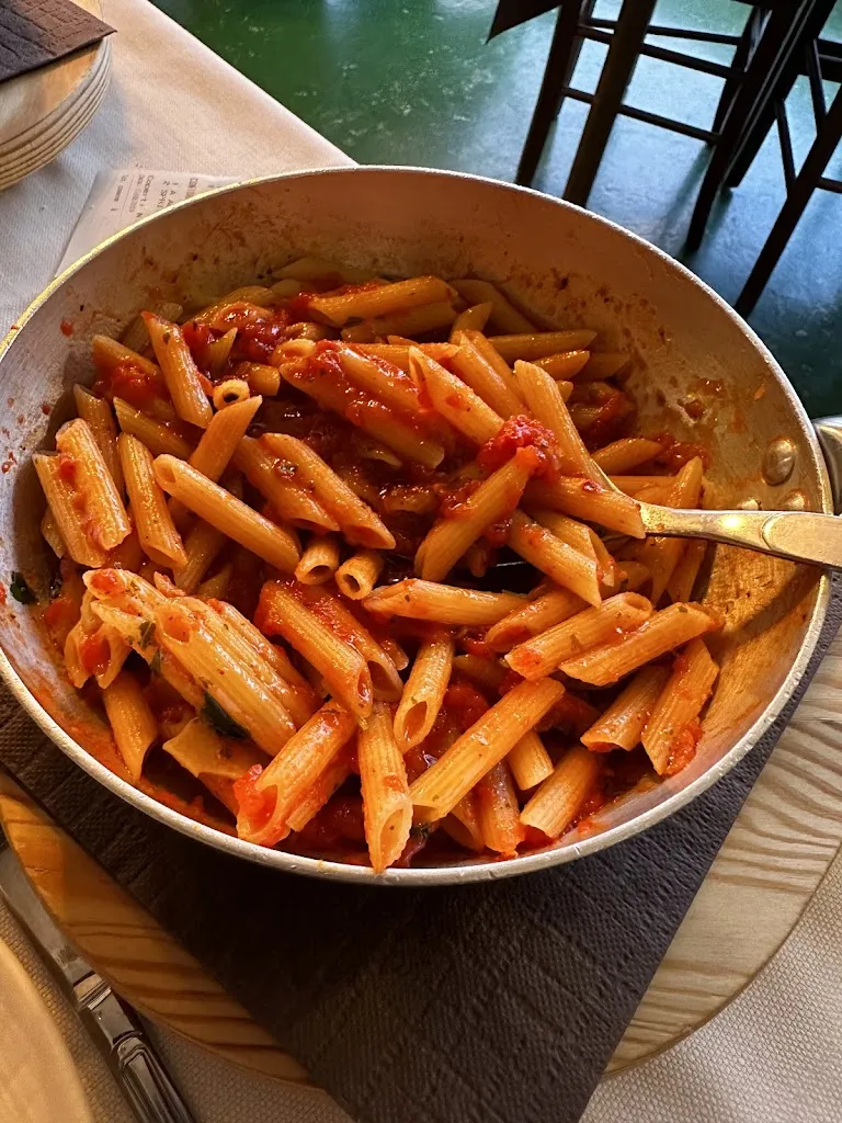 Korina Jimenez_Trattoria da Berta_Roveredo in Piano_review