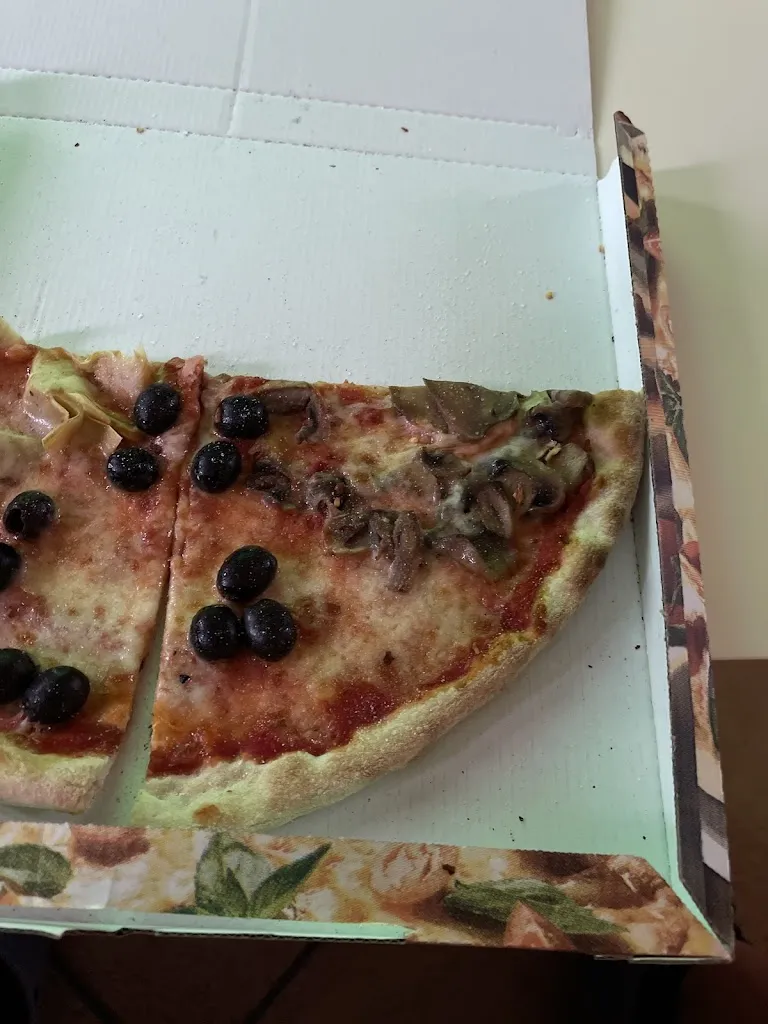 Menu_Pizzeria Lo Sfizio_Roveredo in Piano_image_9