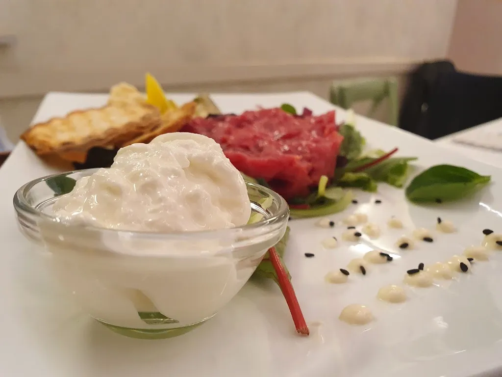 Francisco Montañés Asenjo_Bar Trattoria Tre Ponti_Rosa_review